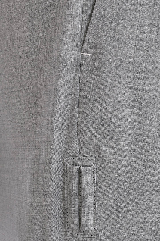 Брюки BRUNELLO CUCINELLI Серый Мужской MH2443030F Брюки BRUNELLO CUCINELLI Серый Мужской MH2443030F