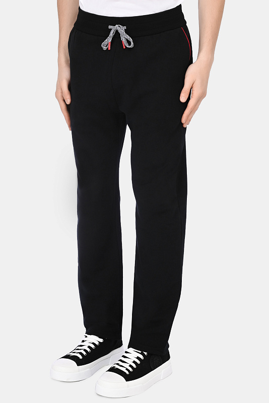 Костюм спорт