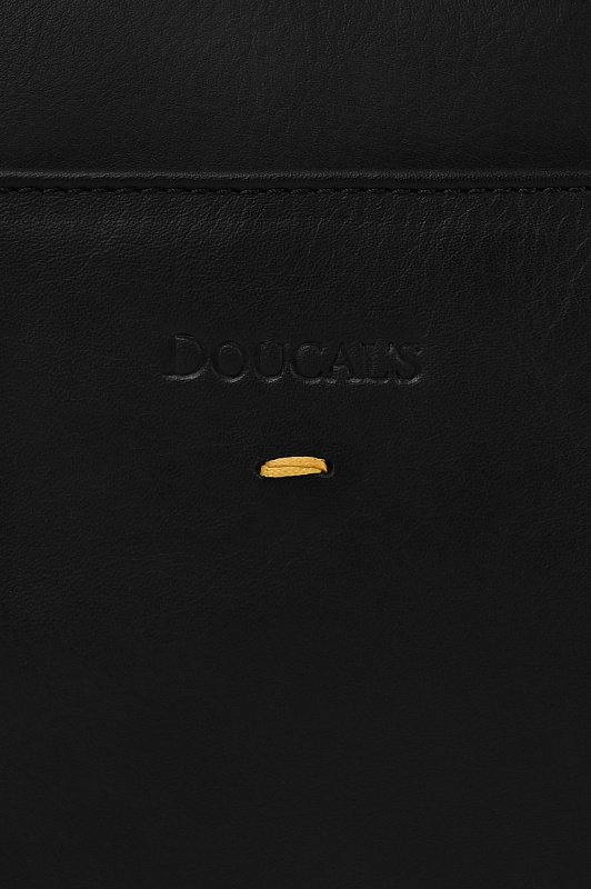 Кожаная сумка DOUCAL'S   Черный Мужской DB0023--03UT2840N00
